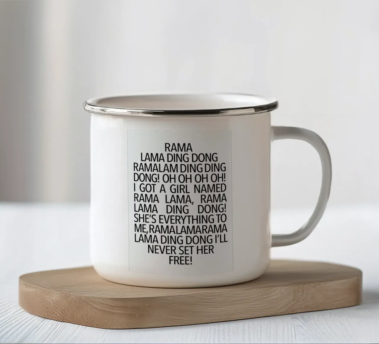 Ding Dong mug en émail de Studio One