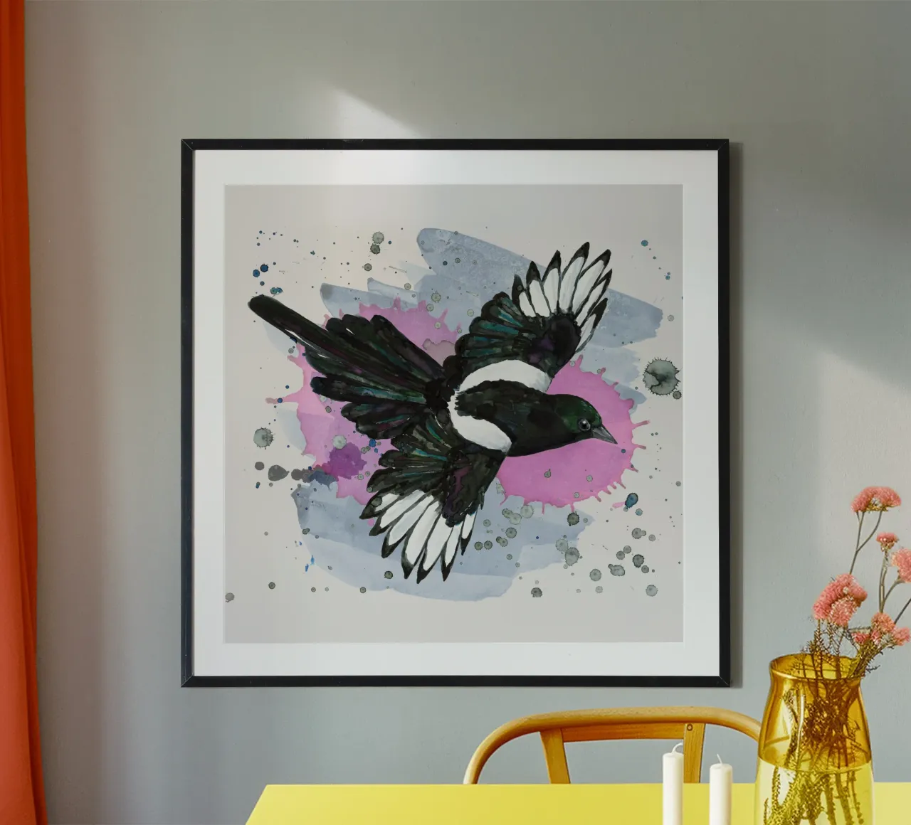 Eine Aquarellzeichnung einer fliegenden Elster Poster von BwiseLizzy