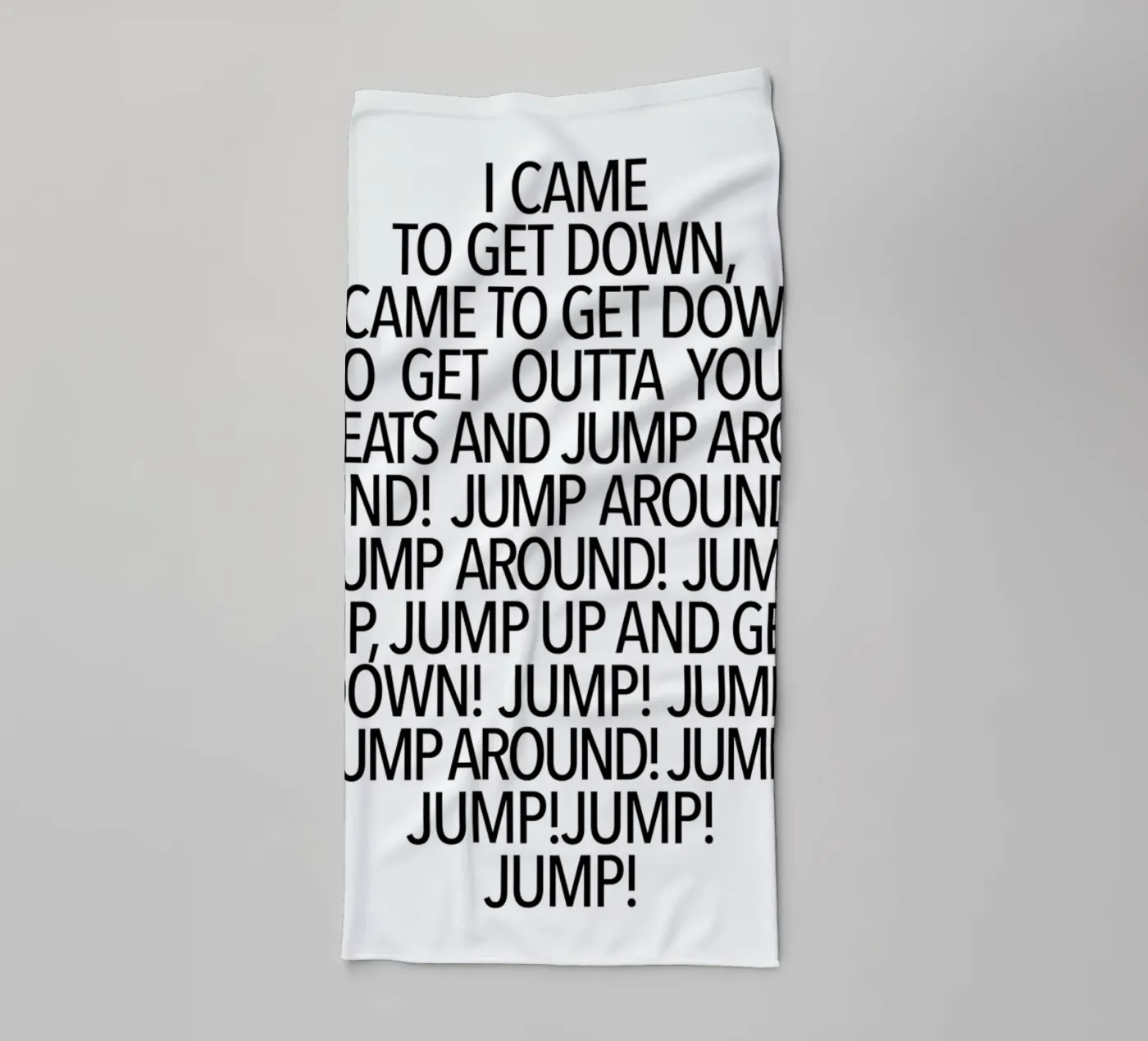 Jump! towel by Studio One