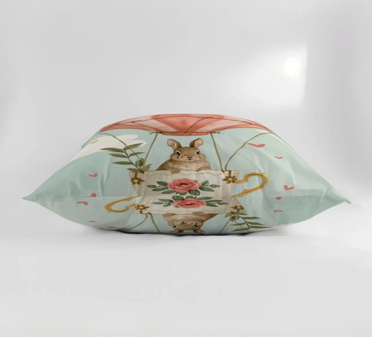 Coniglietto in tazza da tè in mongolfiera cuscino da DesignDoodle