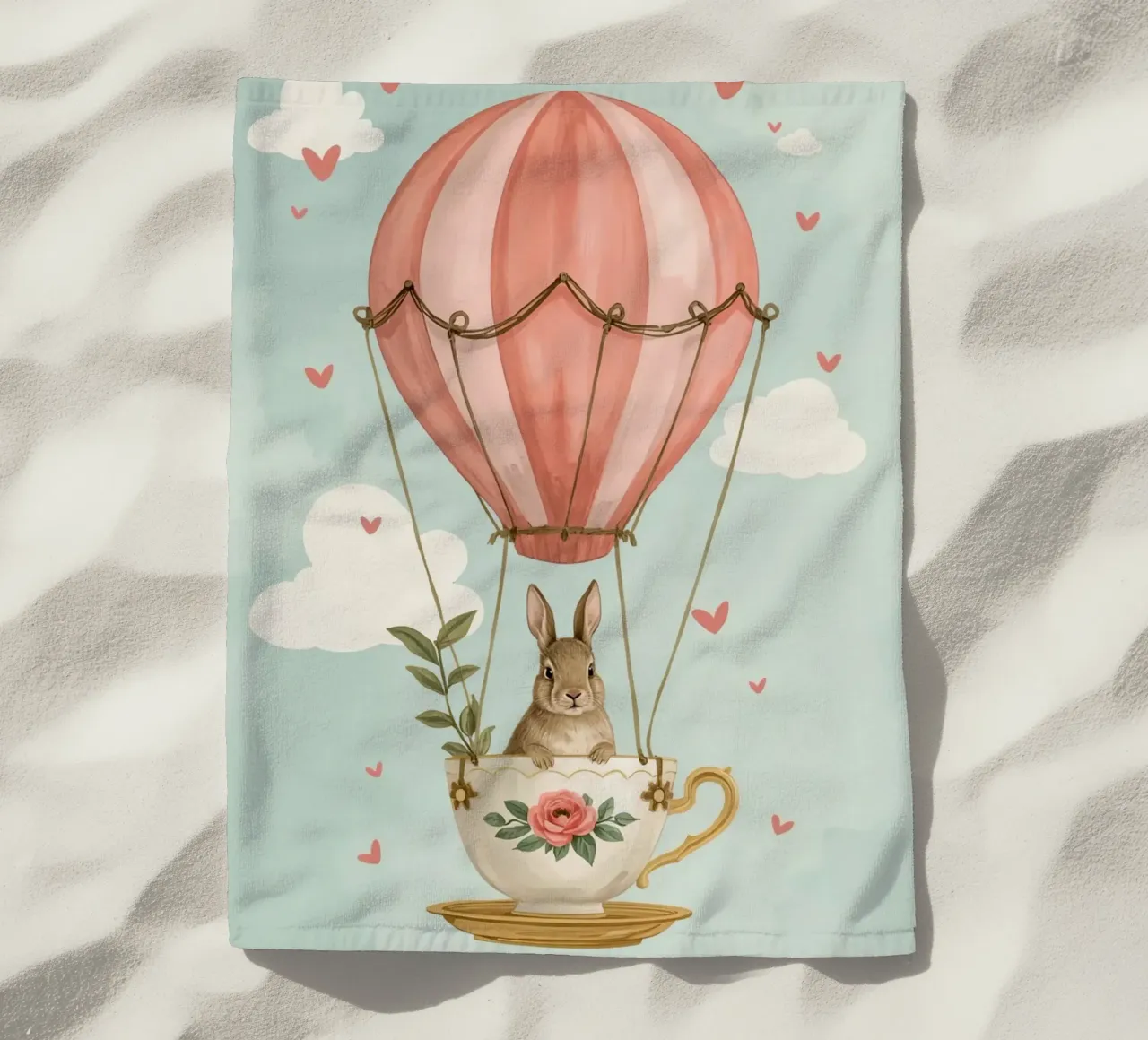 Coniglietto in tazza da tè in mongolfiera telo mare da DesignDoodle
