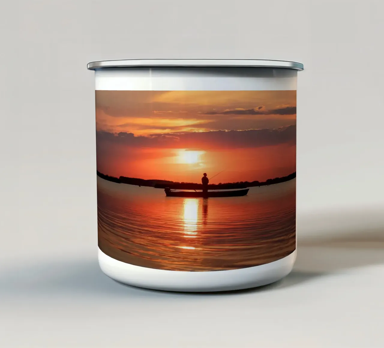 Pesca al tramonto tazza in smalto da anderm