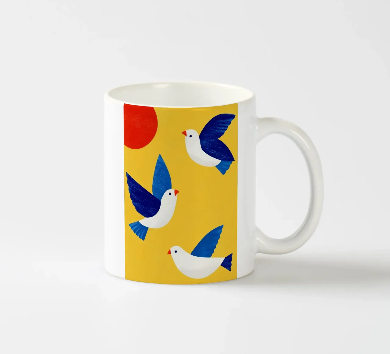 Minimal Blue and White Doves on Yellow tazza in ceramica da Luca
