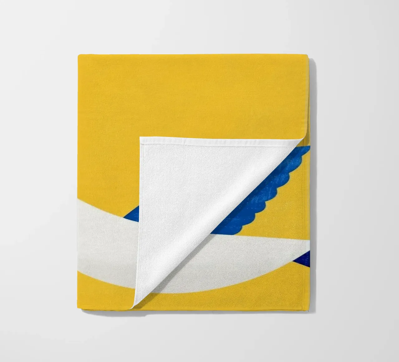 Minimal Blue and White Doves on Yellow telo mare da Luca