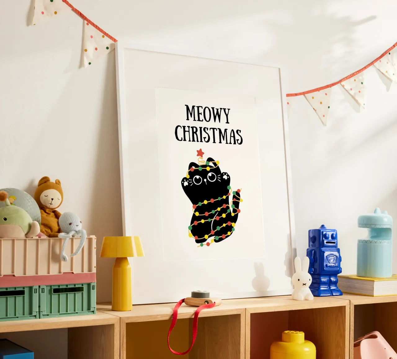Meowy Christmas Poster mit Aluminium Rahmen von PinkCandyWalls
