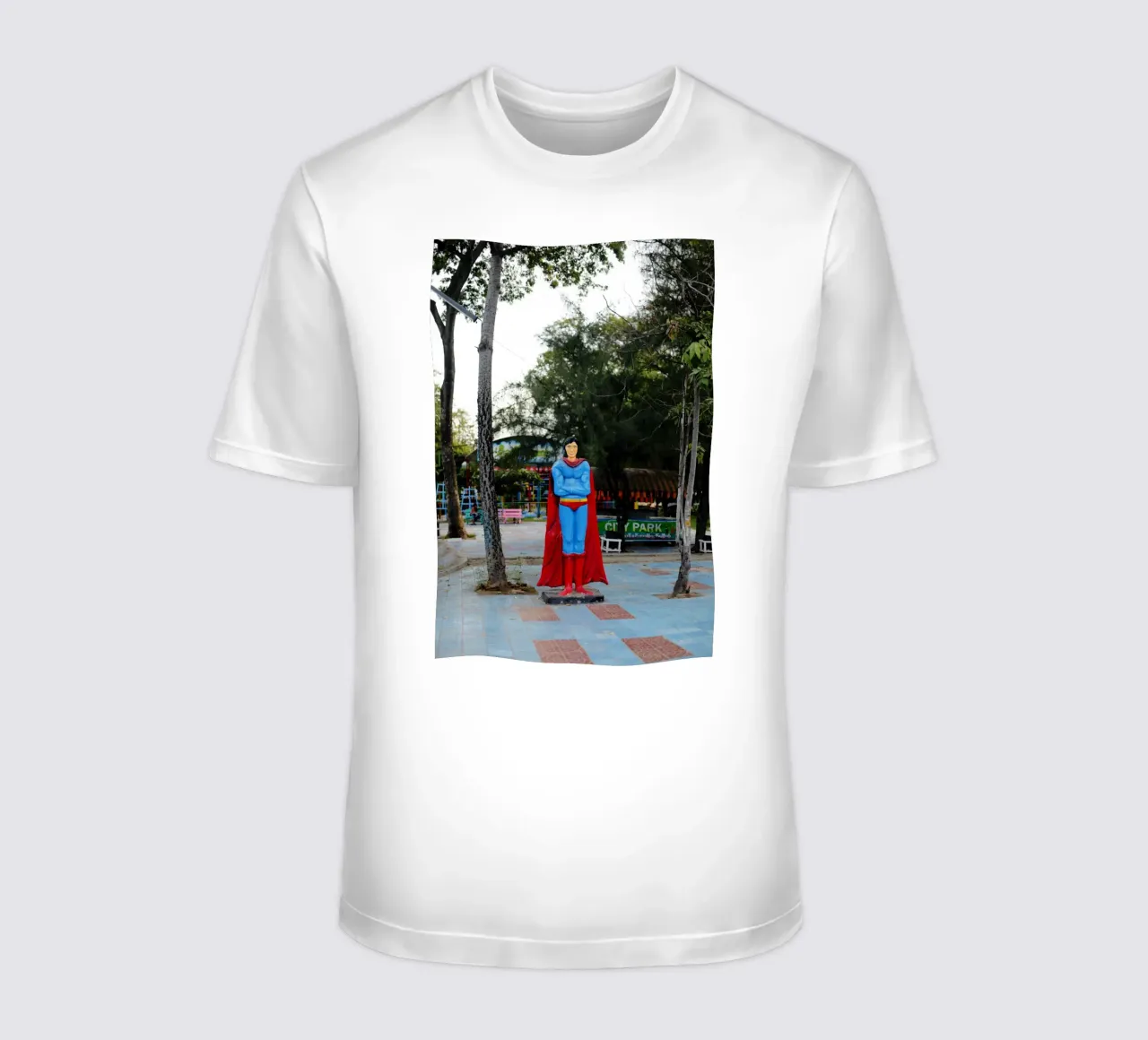 Superman Myanmar t-shirt da Simon Koy