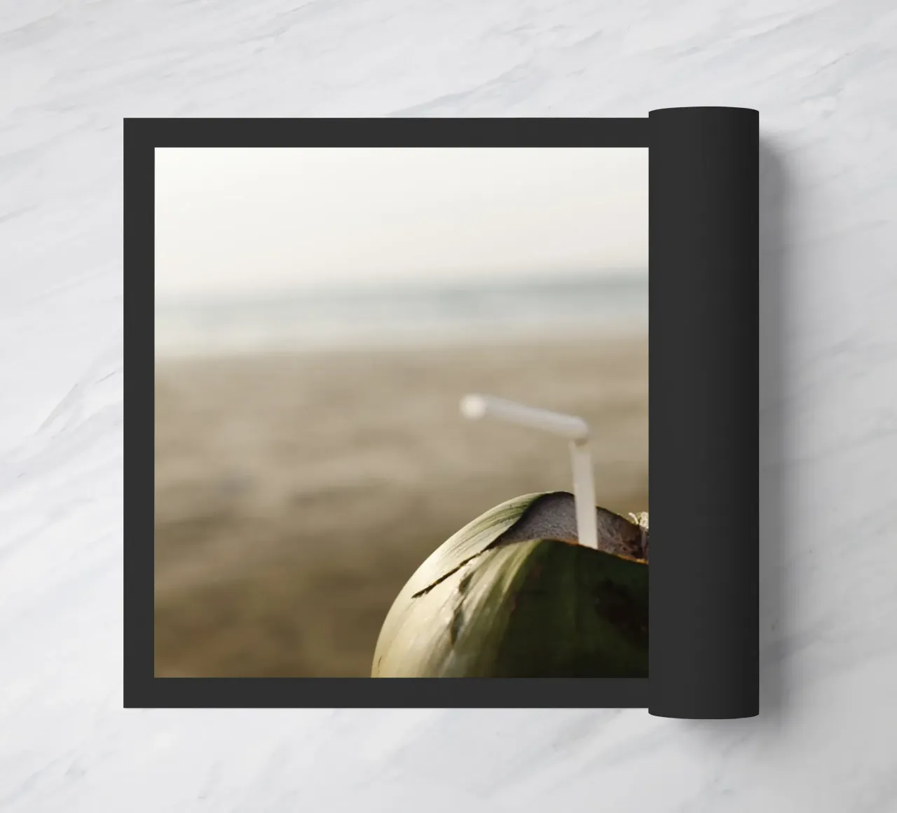 Bevanda al cocco sulla spiaggia, Myanmar zerbino da fotokunst