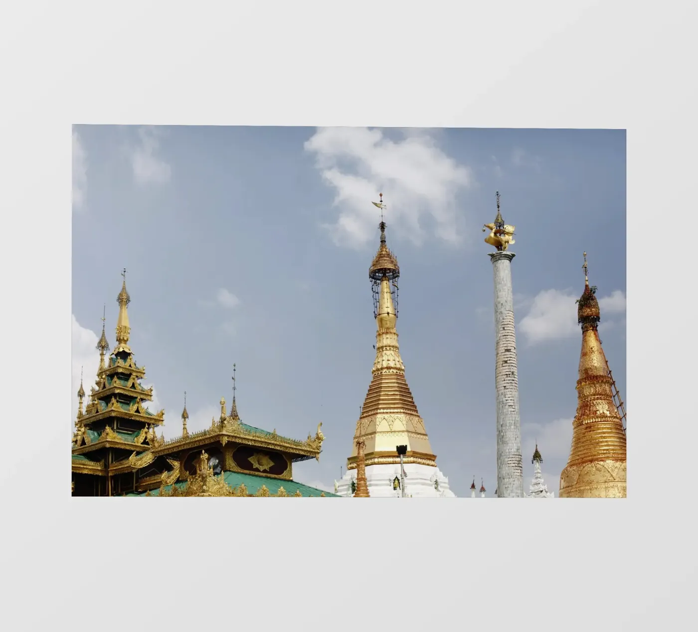 Tempelcomplex Yangoon, Myanmar fotobehang van fotokunst