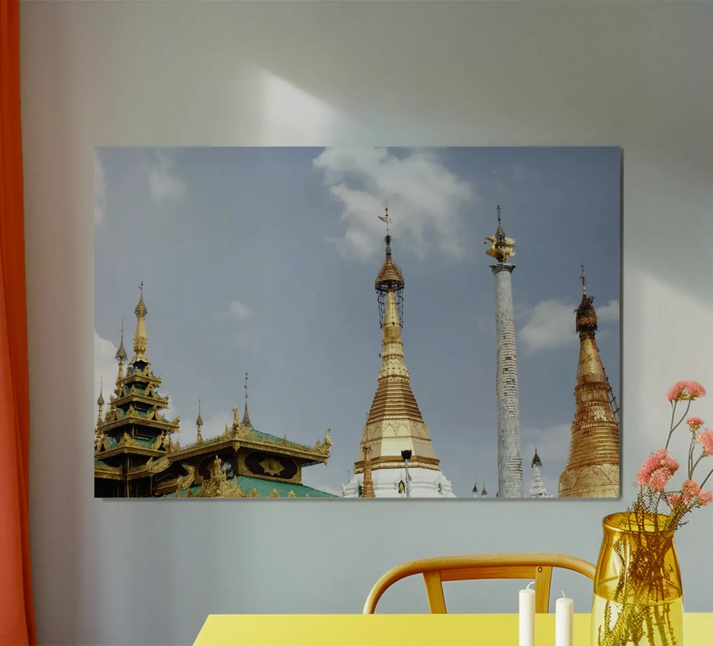 Tempelanlage Yangoon, Myanmar Poster von fotokunst