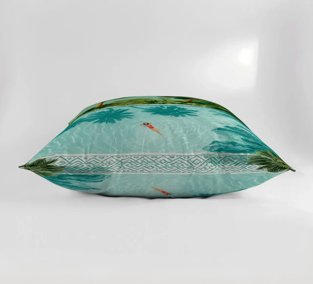 The Pool of Whispering Palms cuscino da Clara August