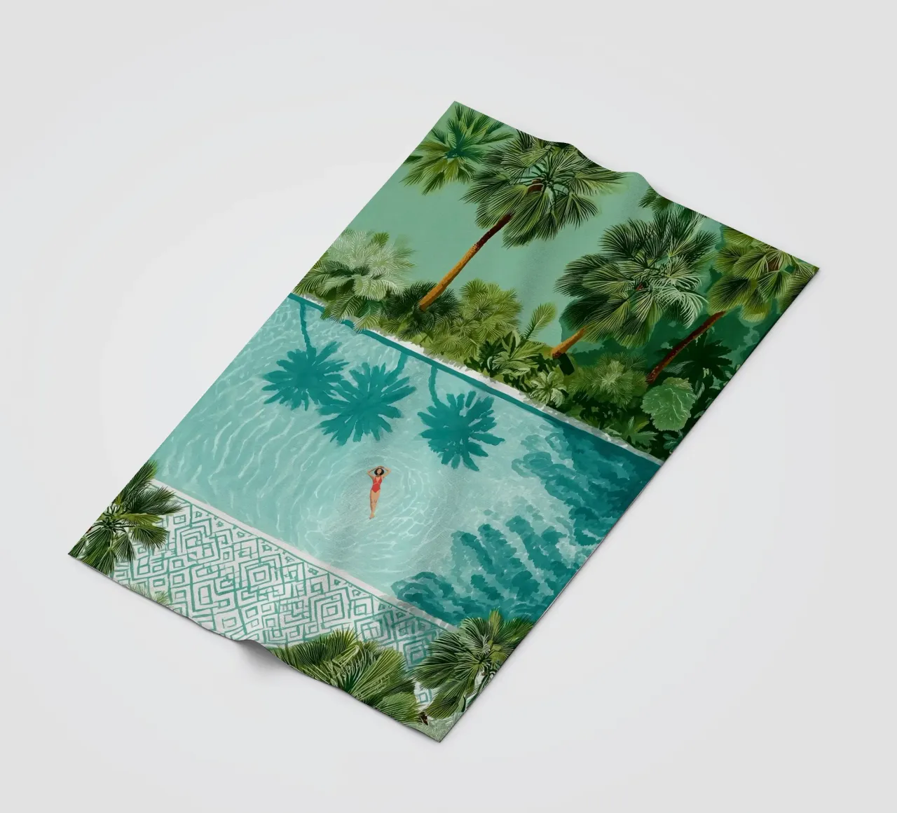 The Pool of Whispering Palms coperta in pile da Clara August
