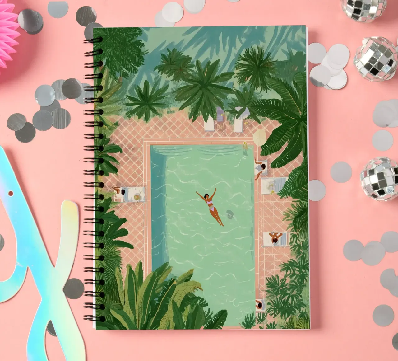 Floating Between Palms and Tiles diario ad anelli da Clara August
