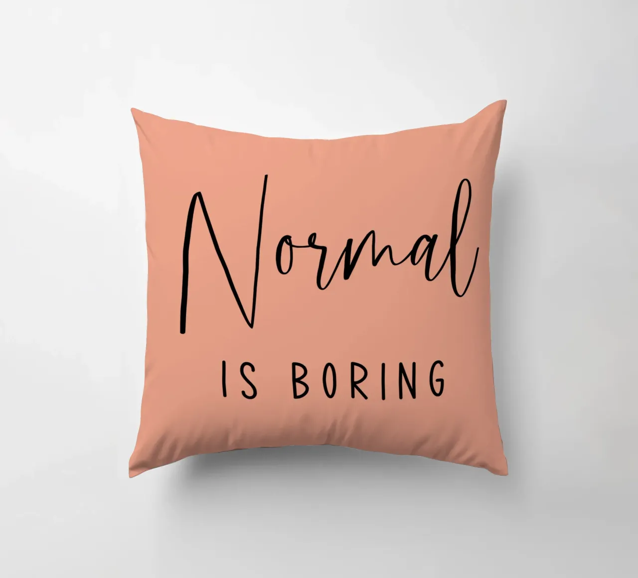 Normaal is saai kussen van Shark Printables