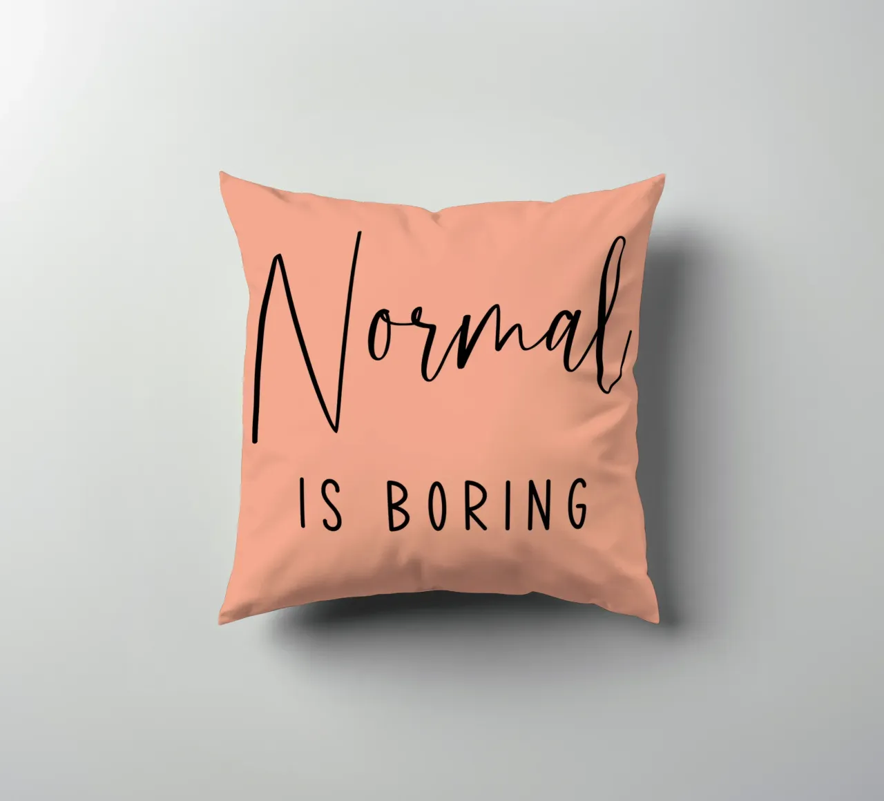 Normaal is saai kussen van Shark Printables