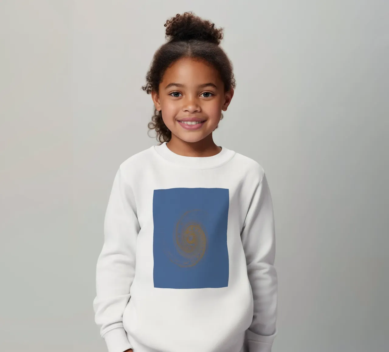 Motif circulaire abstrait et dynamique en jaune et bleu sweat enfant de Something for you