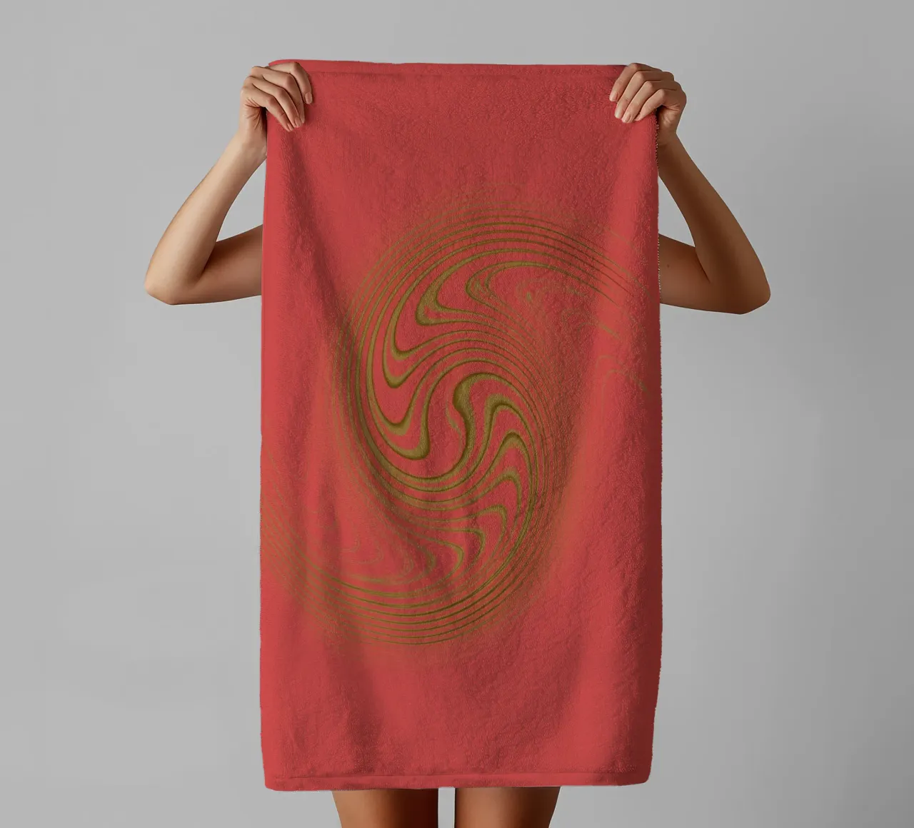 Motif circulaire abstrait et dynamique en rose et jaune serviette de bain de Something for you