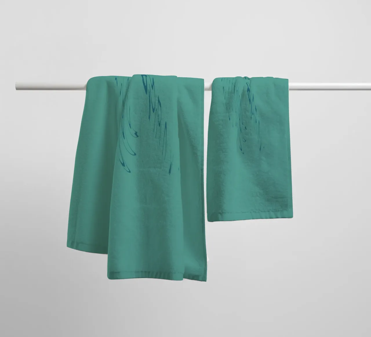 Motif dynamique abstrait incurvé en vert et bleu serviette de bain de Something for you