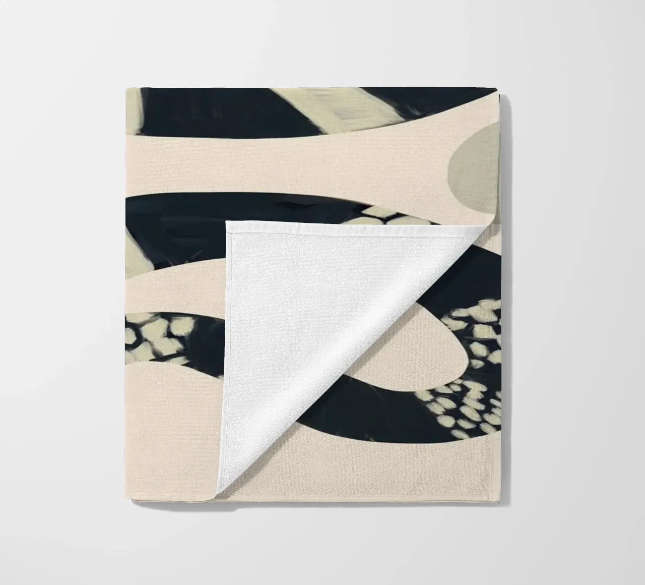 Serpente bianco e nero telo mare da ThingDesign