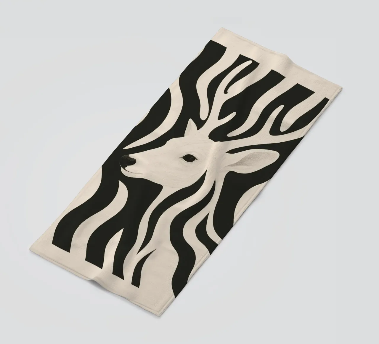 Cervo in bianco e nero telo mare da ThingDesign