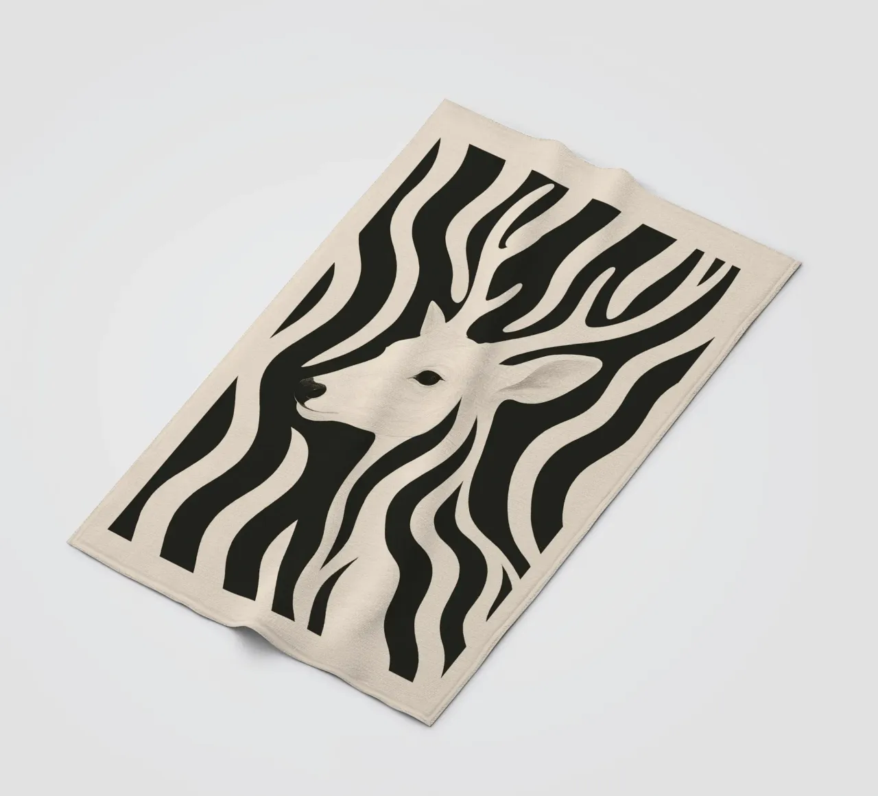 Cervo in bianco e nero coperta in pile da ThingDesign