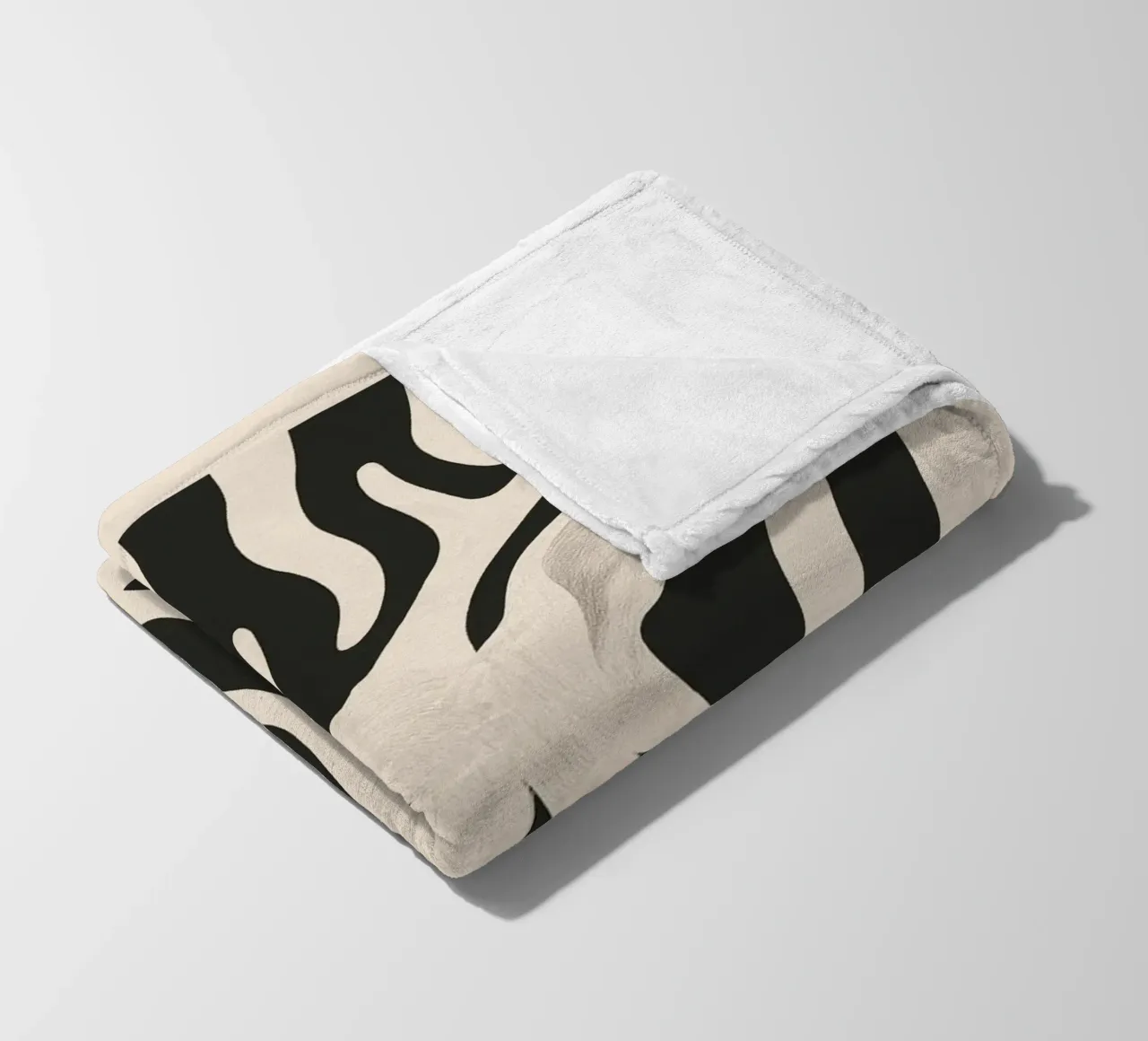 Cervo in bianco e nero coperta in pile da ThingDesign