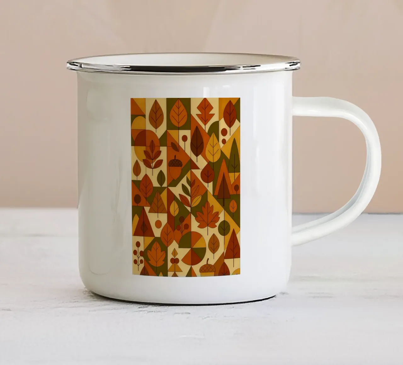 Motivo geometrico a tema autunnale di metà secolo tazza in smalto da ARTOMATIC