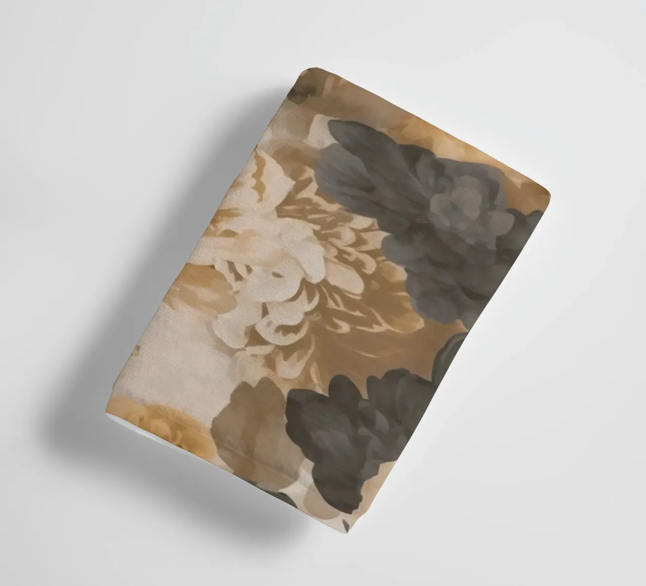 Rose barocche design floreale nostalgico in beige marrone scuro C asciugamano da bagno da Andrea Haase Vintage World