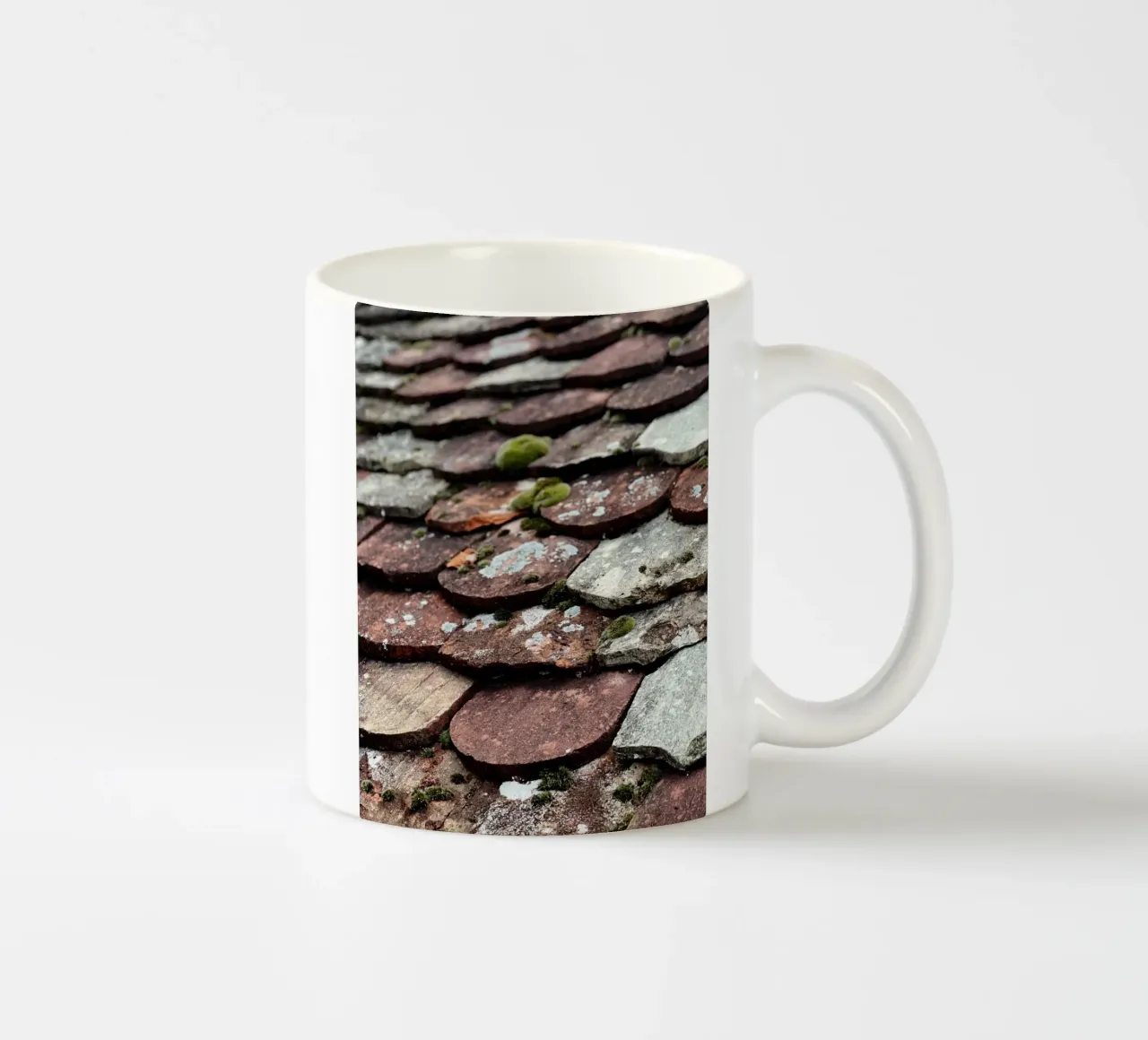 Dachziegel in Bourgogne - Franche Comté tazza in ceramica da Simon Koy