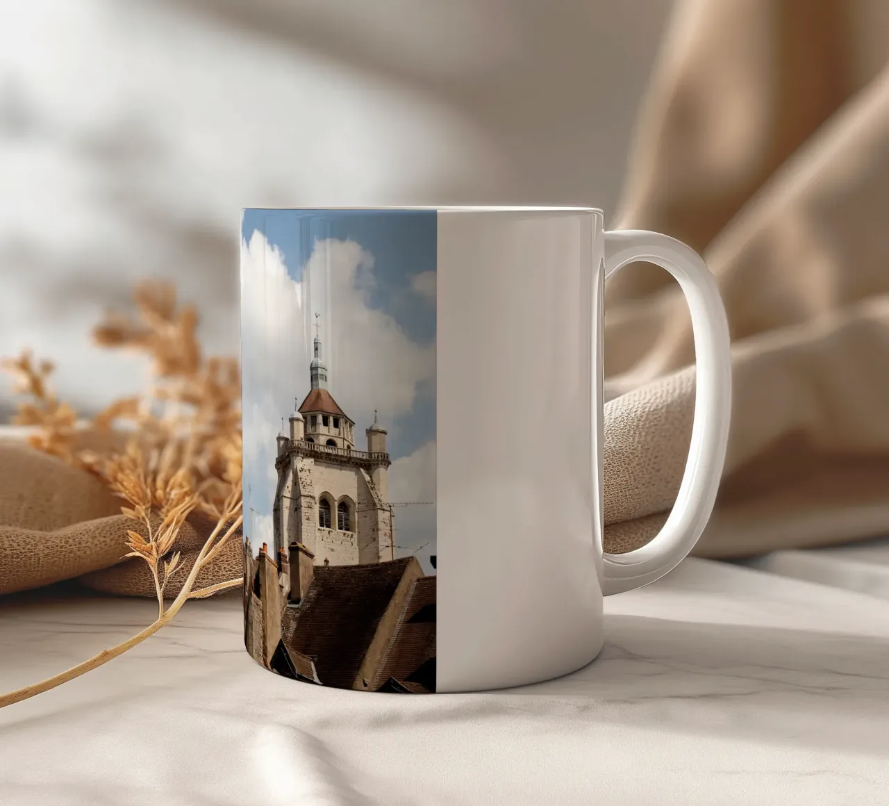 Dole in Borgogna - Franche Comté tazza in ceramica da Simon Koy