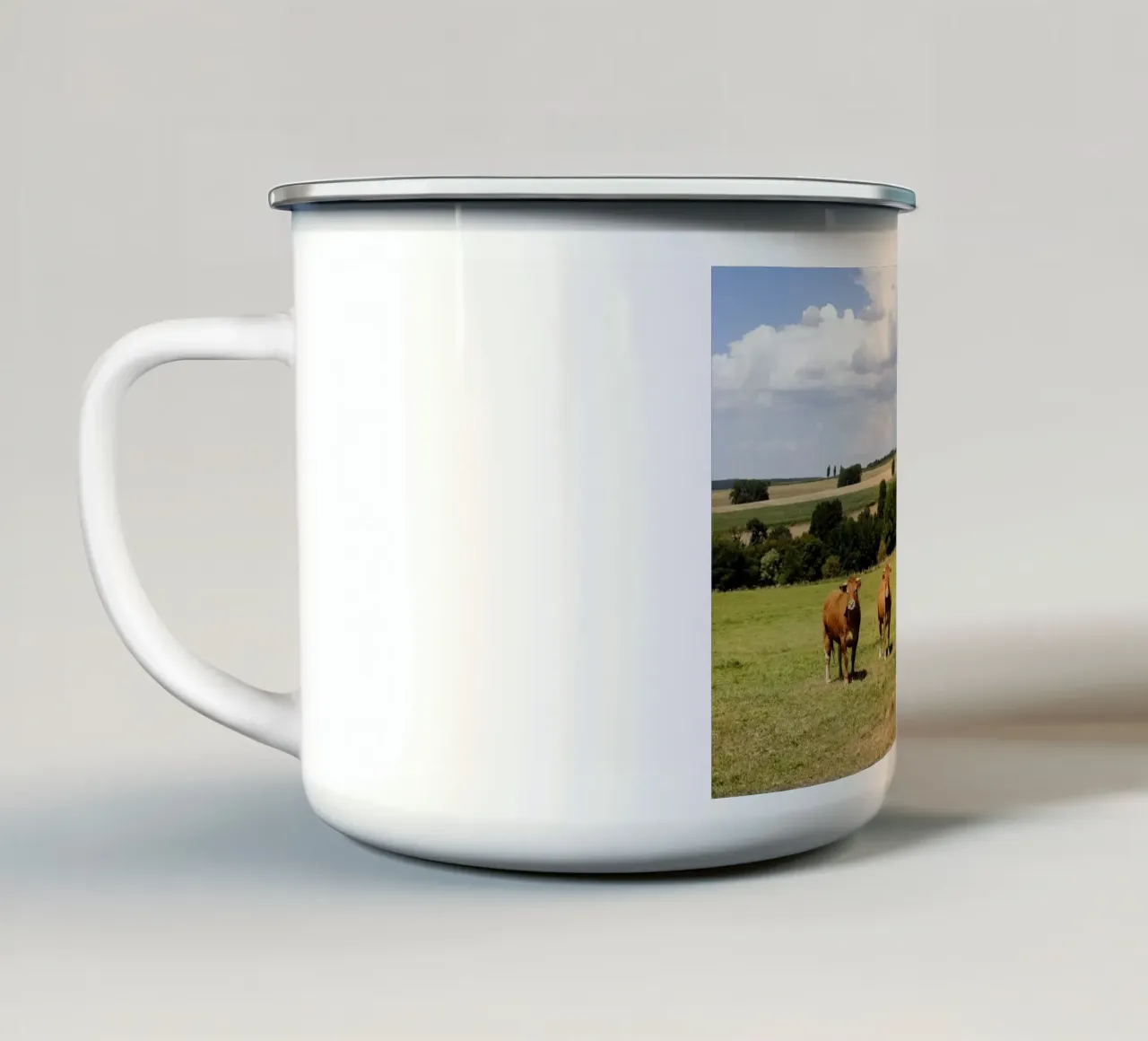 kühe in Bourgogne - Franche Comté tazza in smalto da Simon Koy