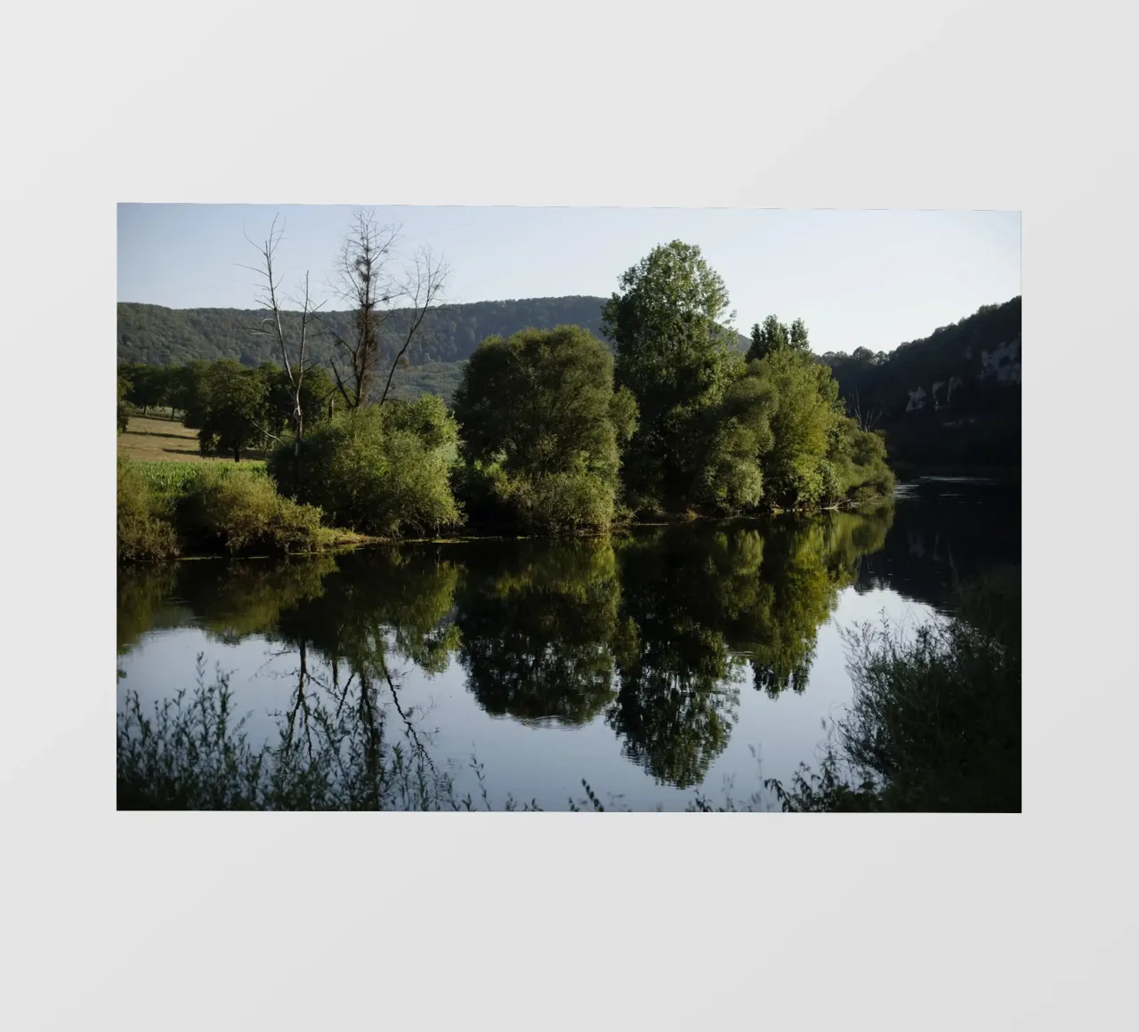 Doubs in Bourgogne - Franche Comté, Frankreich pellicola backlit da Simon Koy