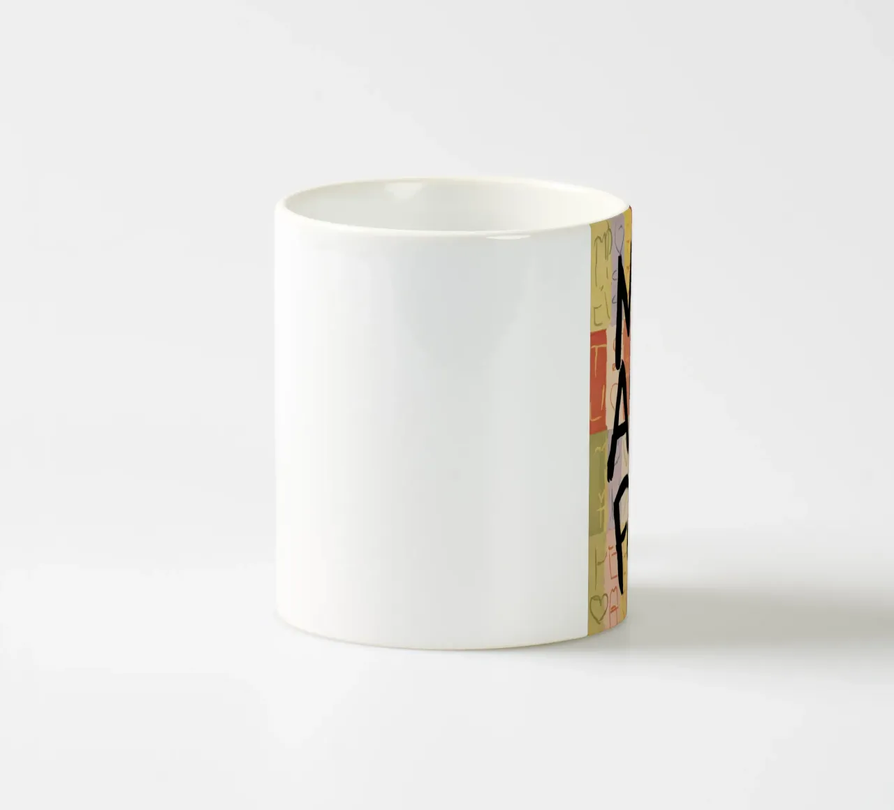 Più amore per favore amore tazza in ceramica da Charlotte Gagnon