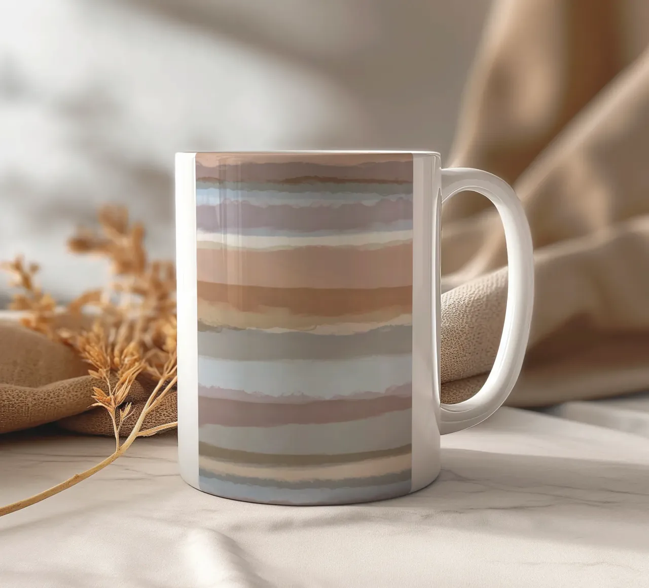 Strips 4C | Pale Blue, Mauve & Warm Neutrals Keramik Tasse von sabidussi