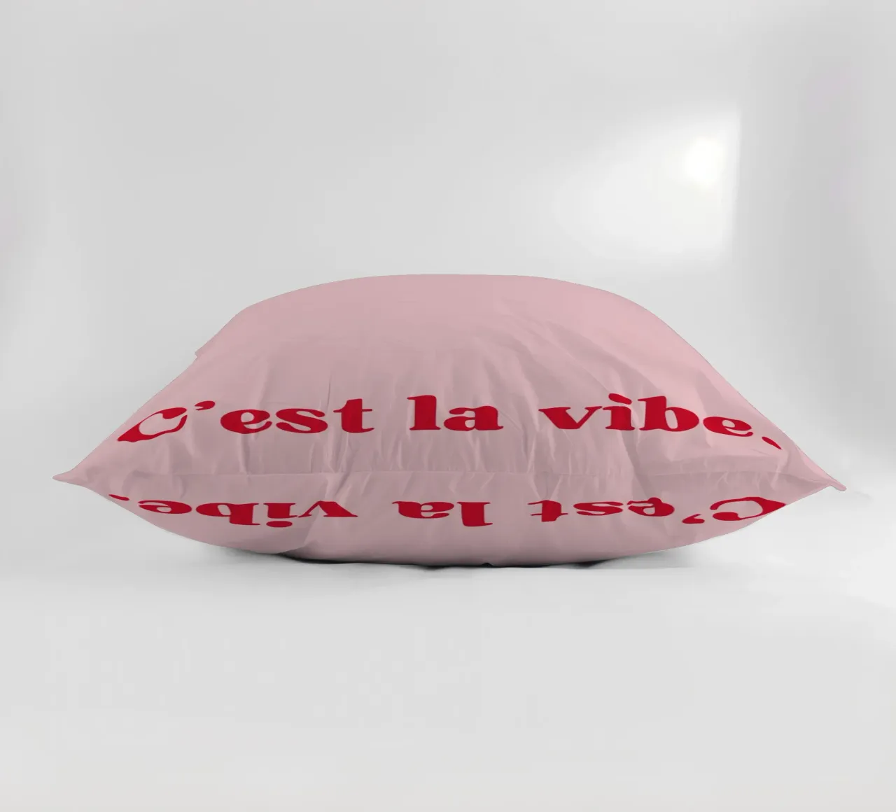 C'est la vibe. cuscino da PurePeachStudio