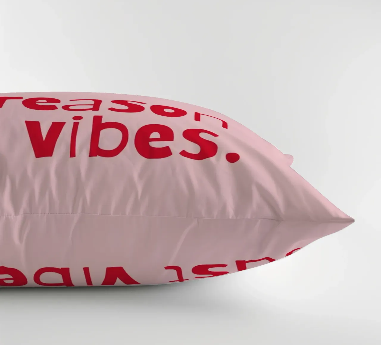 no reason just vibes. cuscino da PurePeachStudio