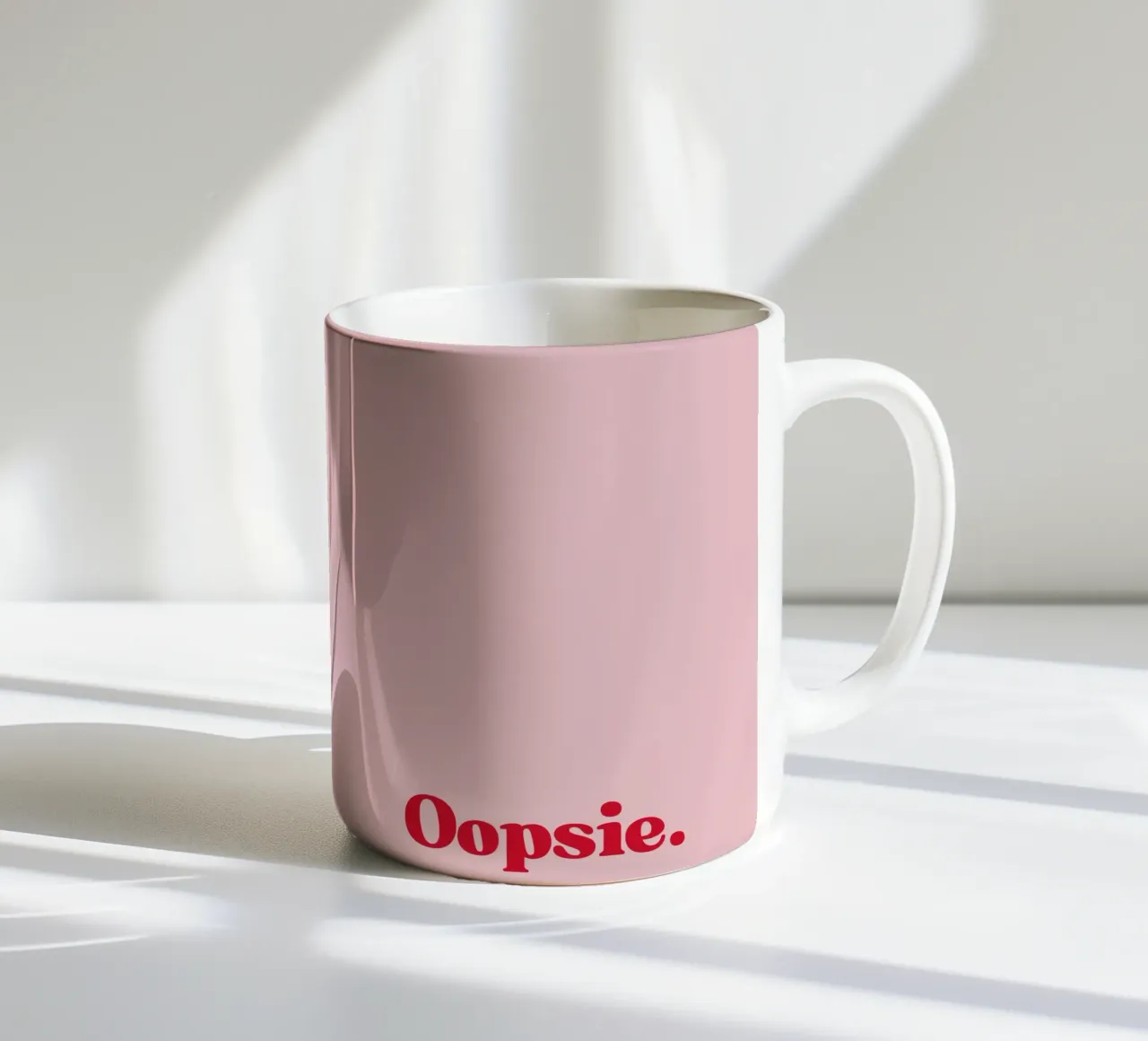 Oopsie tazza in ceramica da PurePeachStudio