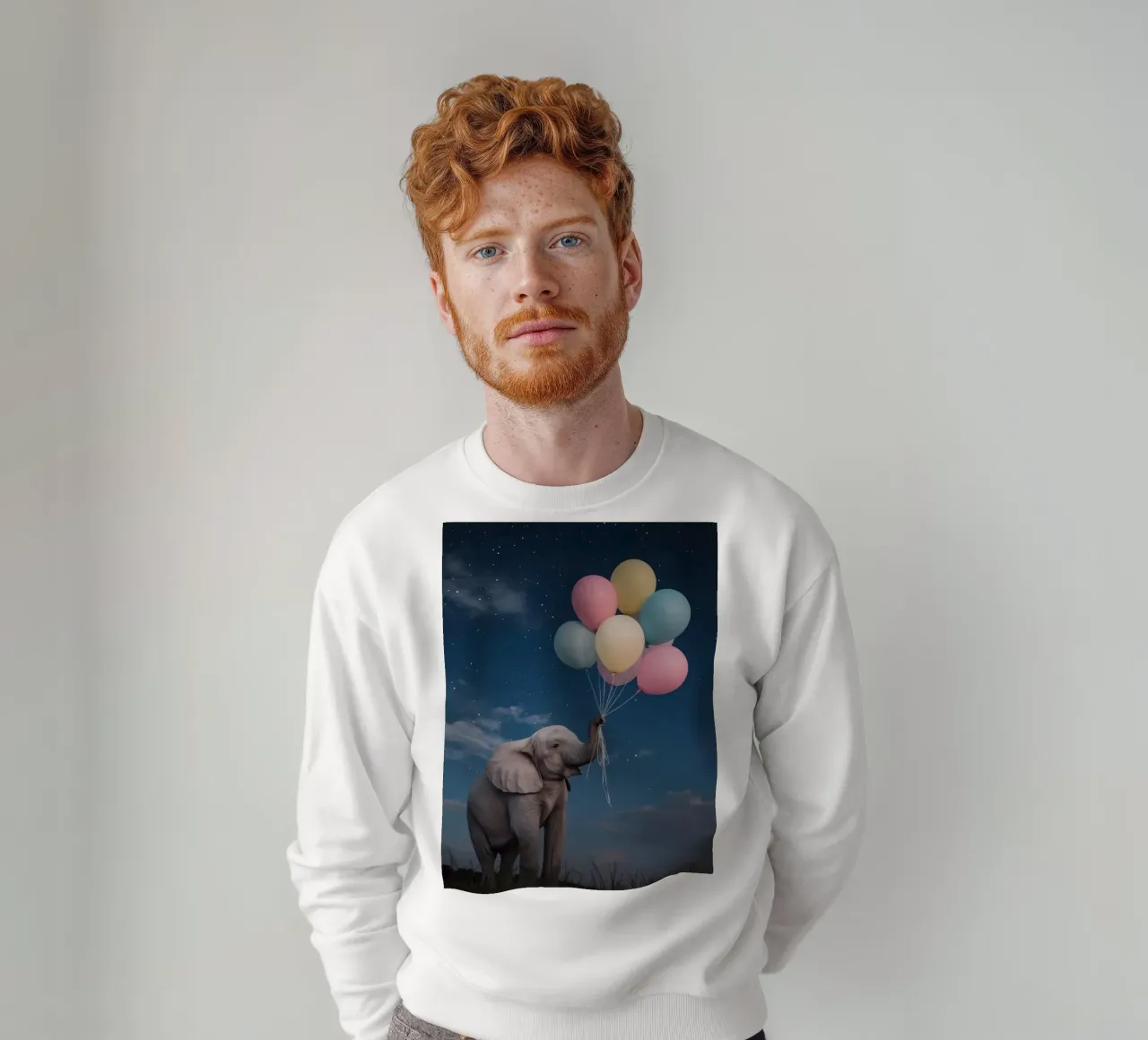 Elefante carino con palloncini in mano di notte felpa da DesignDoodle