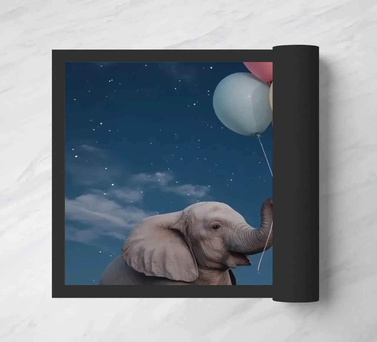 Elefante carino con palloncini in mano di notte zerbino da DesignDoodle