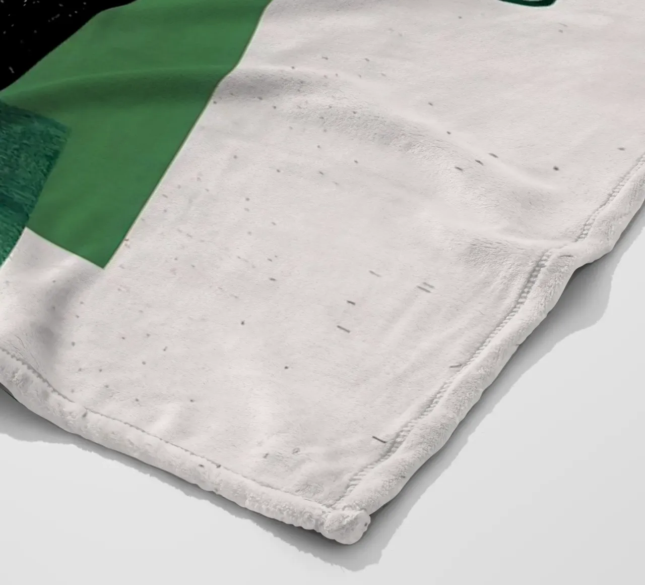 Profilo di Emerald Poise coperta in pile da Katarsis Mann