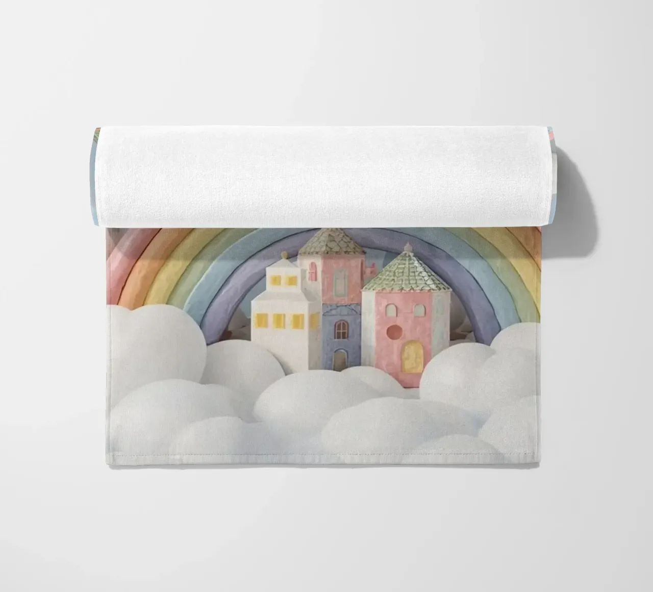 Scena di castello fantasy con arcobaleno e nuvole telo mare da DesignDoodle