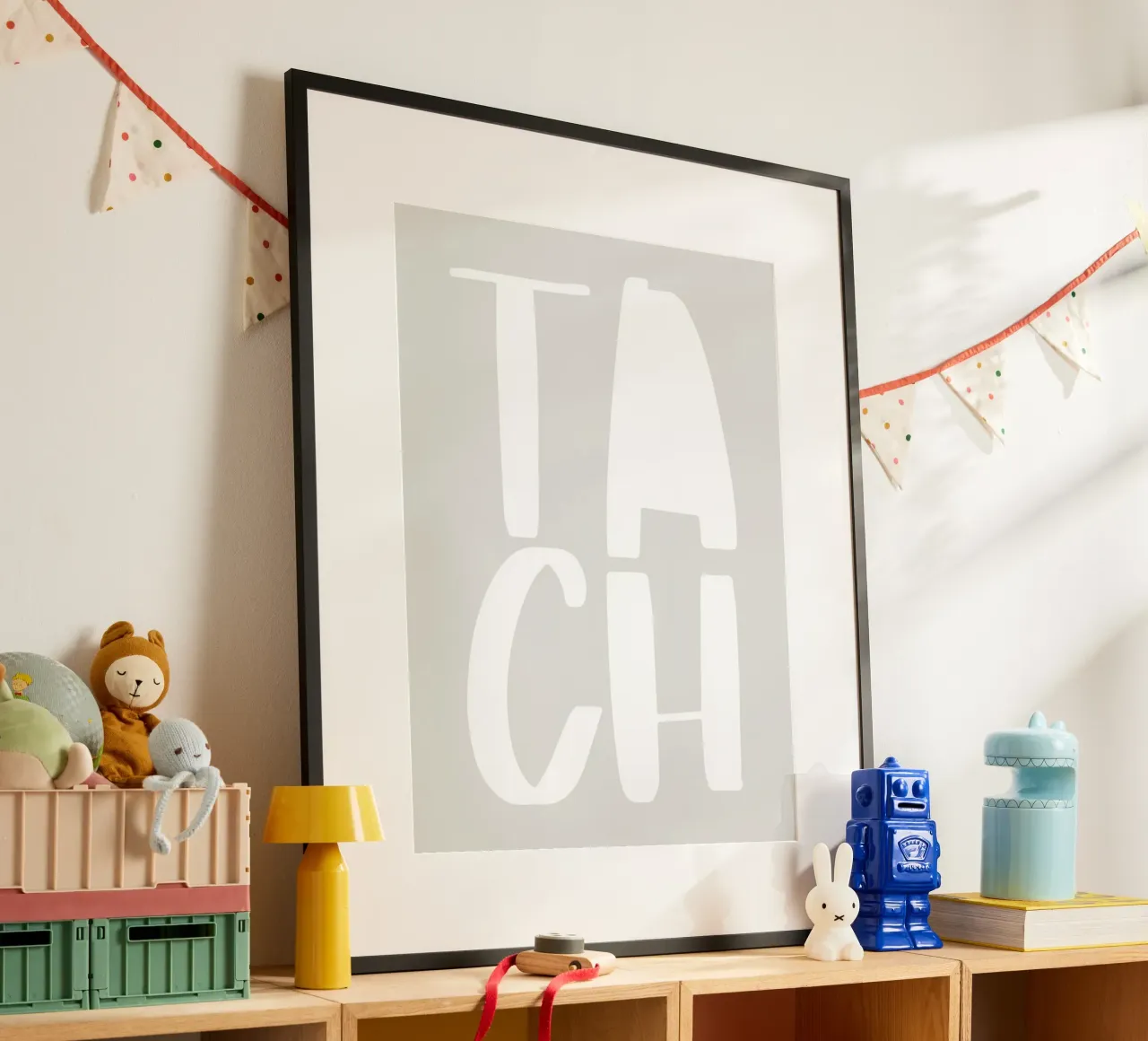 Tach poster da PurePeachStudio