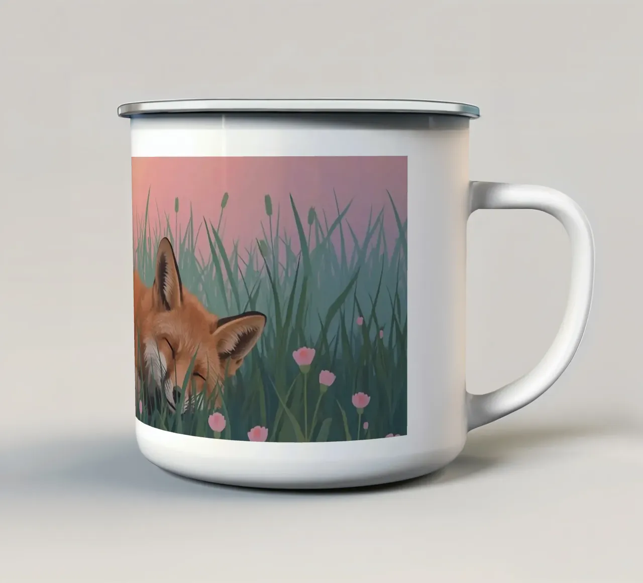 Schattige vos die vredig in gras met maan slaapt emaille mok van DesignDoodle