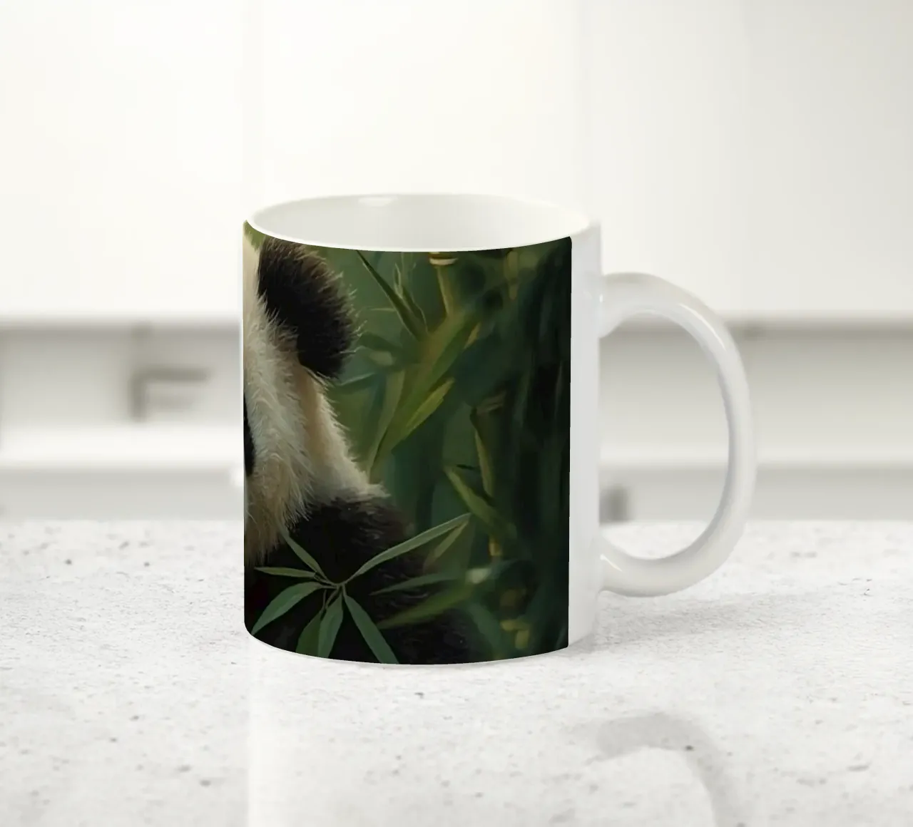 Panda géant dans une forêt de bambous mug en céramique de DesignDoodle