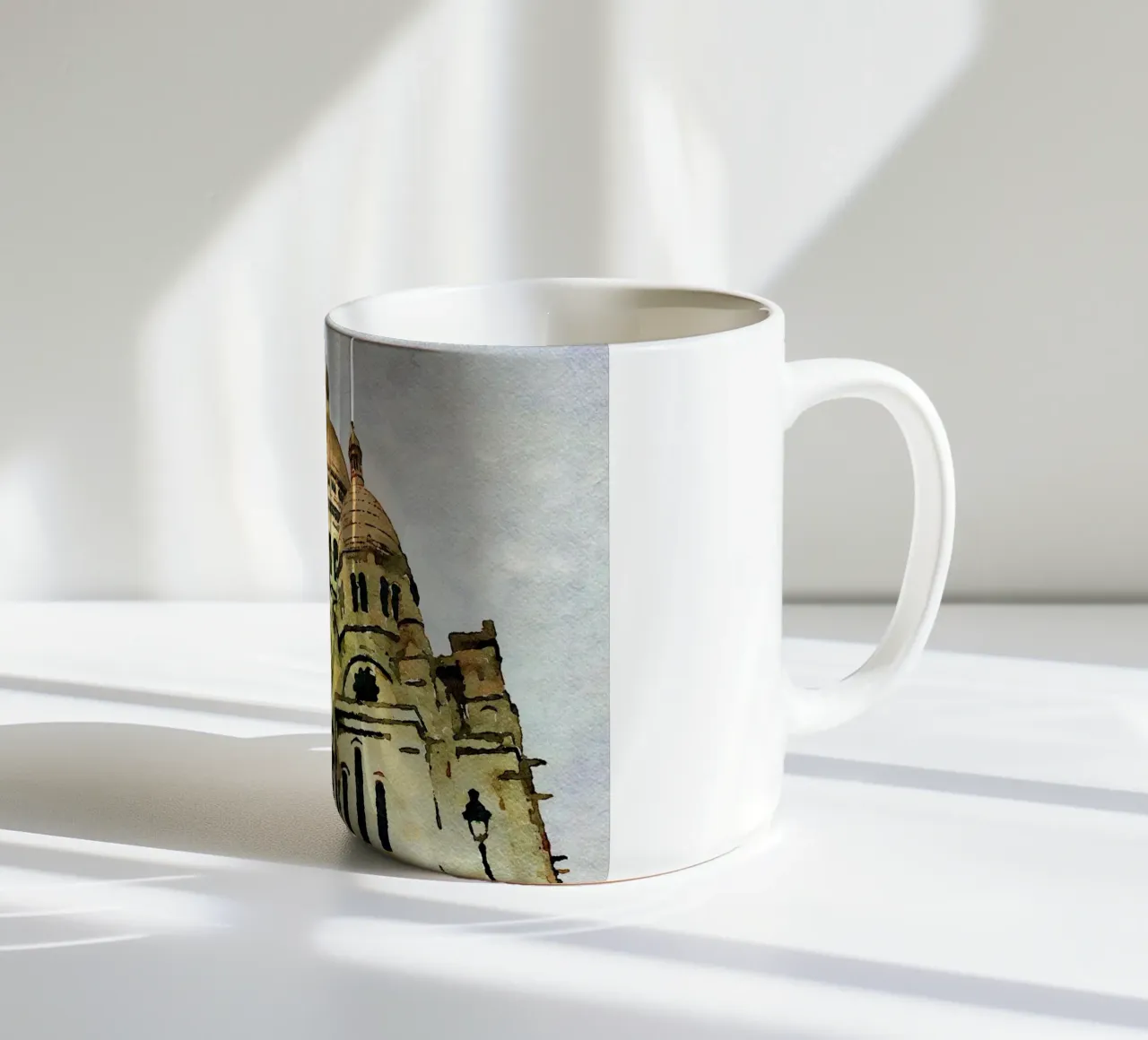 A Parigi tazza in ceramica da Massimo Frascogna