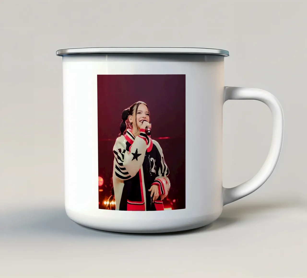 Cantante dalla Germania tazza in smalto da vintage