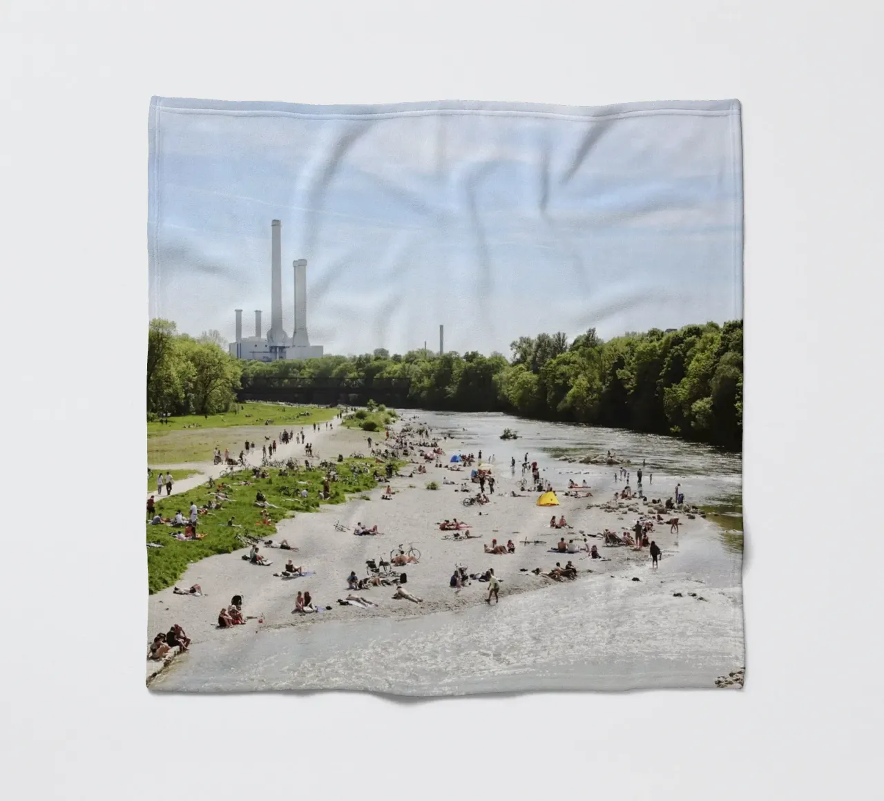 Isar Amore Monaco coperta in pile da Simon Koy
