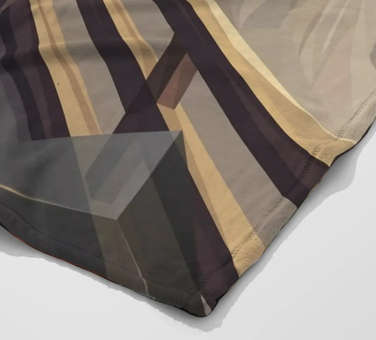 L'urlo Lowpoly coperta in pile da Low Profile