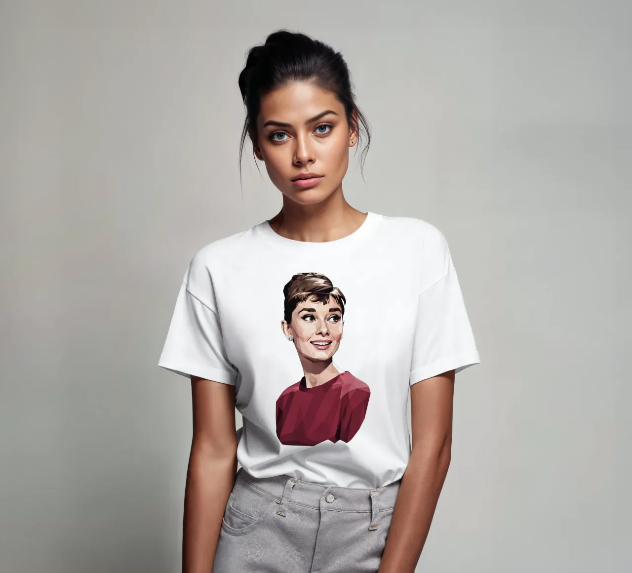 Audrey Hepburn Low poly t-shirt da Low Profile