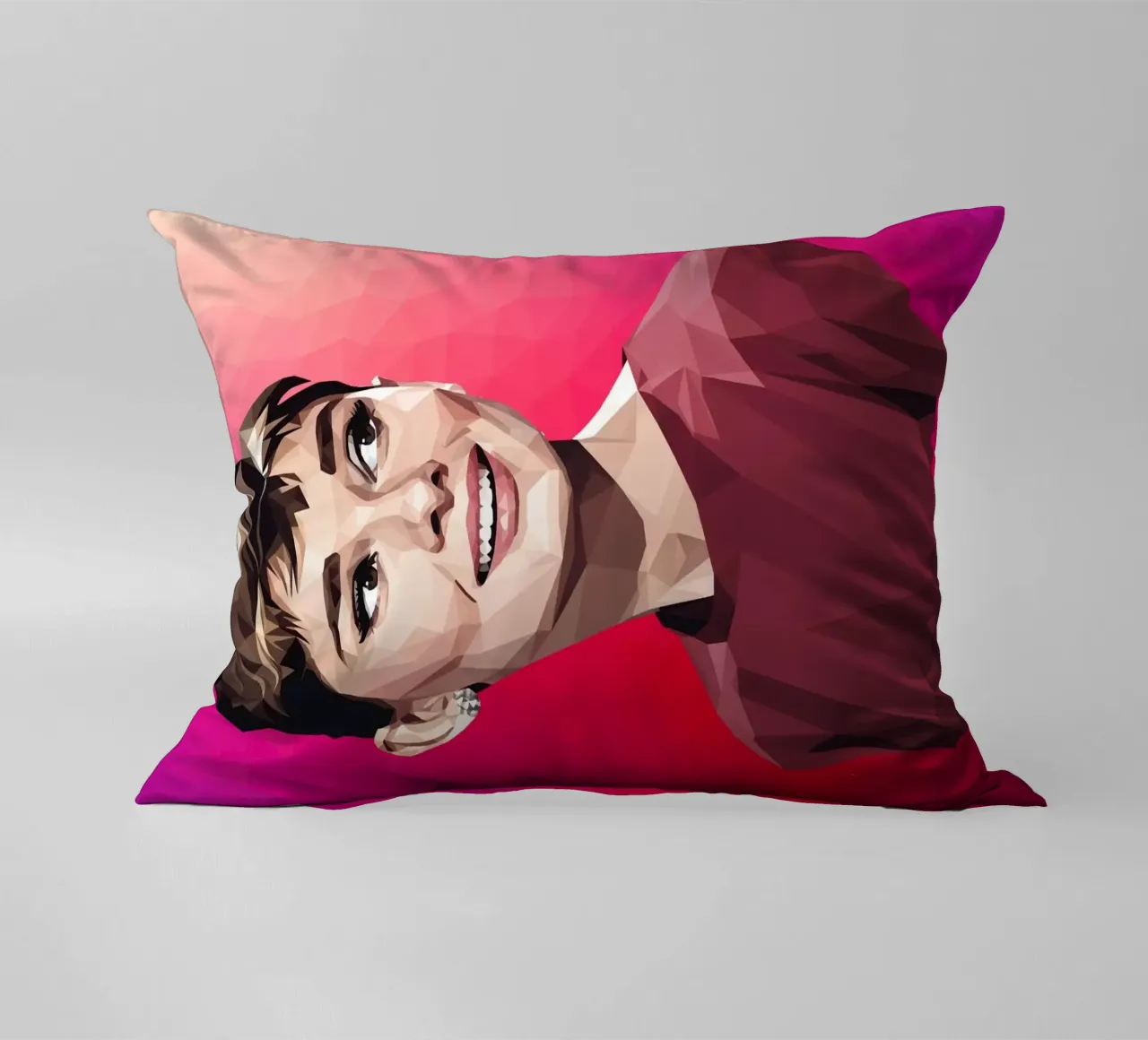 Audrey Hepburn Low poly cuscino da Low Profile