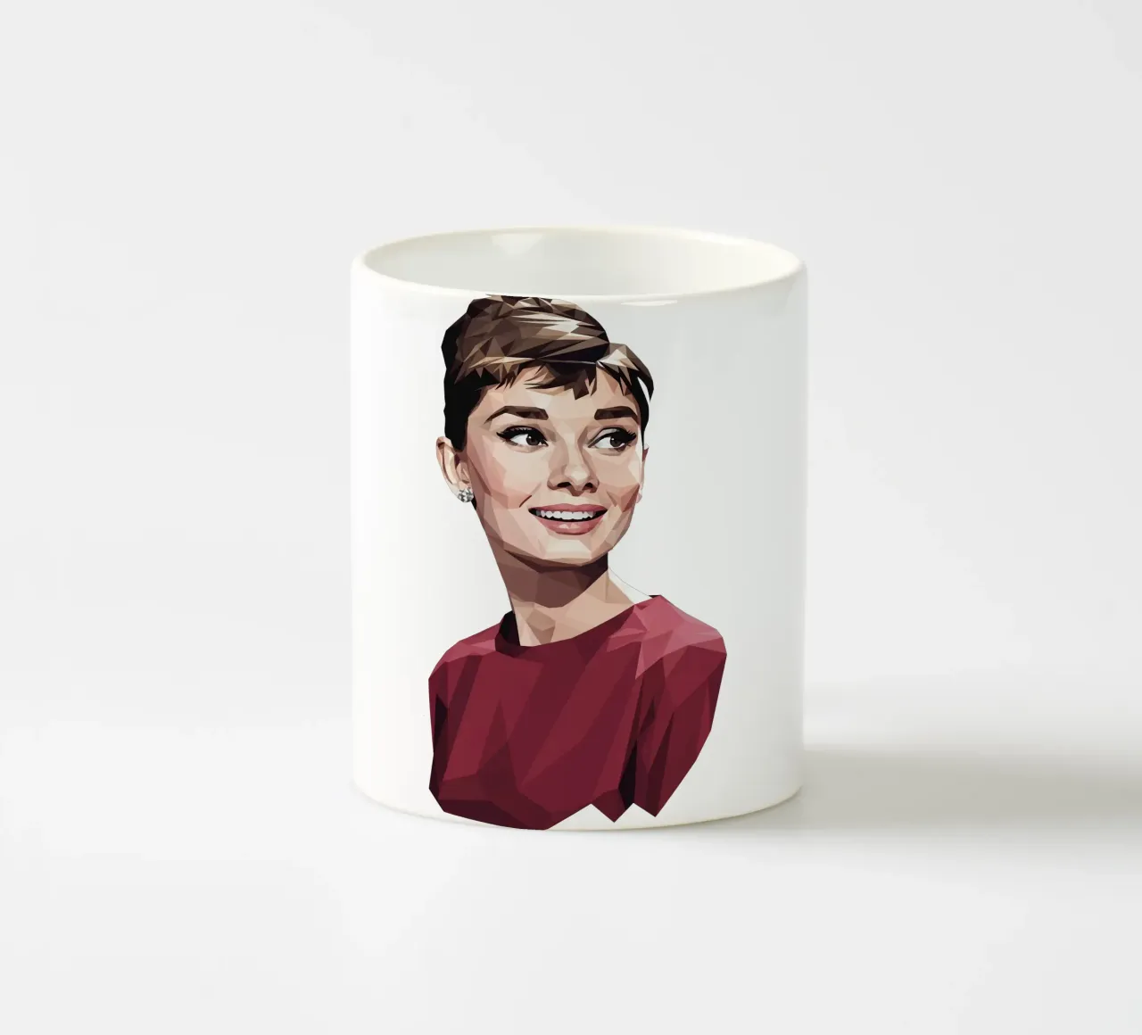 Audrey Hepburn Low poly tazza in ceramica da Low Profile